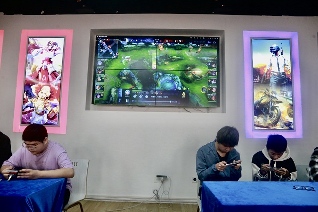 【校園資訊】速看！武漢新華電腦學校榮耀校園聯賽火熱開啟！