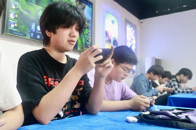 賣超15億元！**國產3A游戲《黑神話：悟空》已成年度爆款