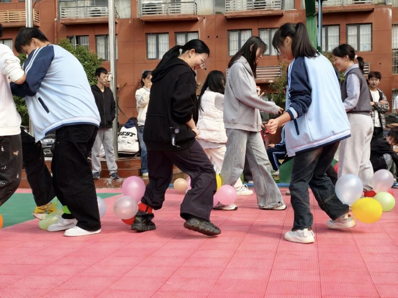 1762330071165760.jpg 微信圖片_2025-10-29_173730_597.jpg