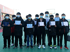 競(jìng)爭(zhēng)的道路上，有證技高一籌，恭喜同學(xué)們獲得技能證書！