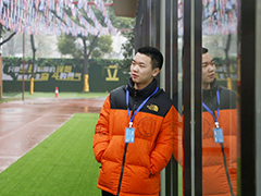 【新生故事】賀志康：粉絲過(guò)萬(wàn)的小紅書博主，選擇武漢新華繼續(xù)前行！