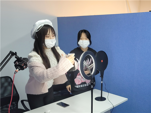 1635816653469866.jpg 02.jpg