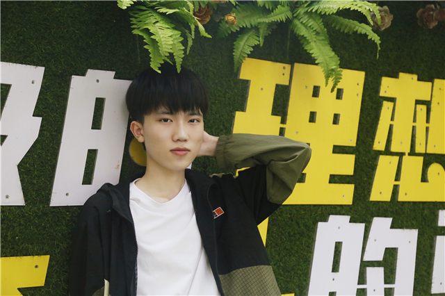 1649983459617178.jpg 7a1a793636f54ce5258b892d5fb995c.jpg