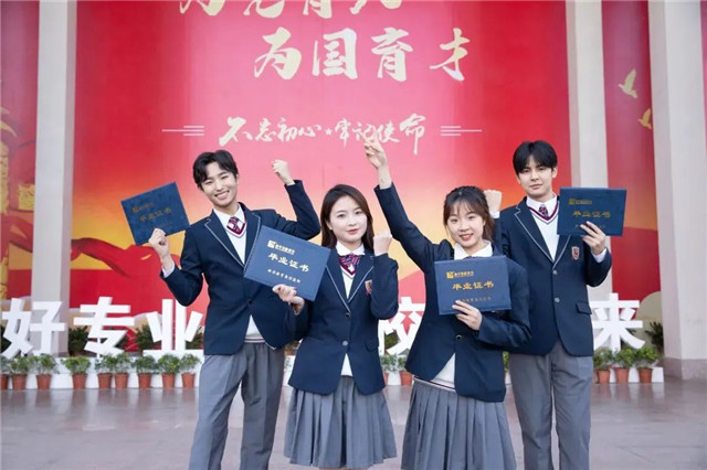 1659059814855368.jpg 03.jpg